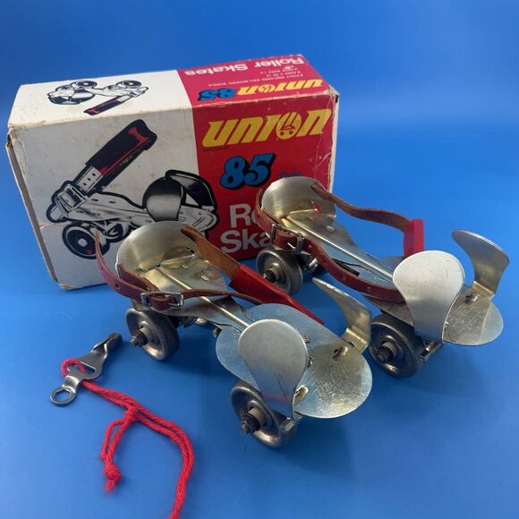 Union Hardware Co. Other - Vintage 60's UNION 85 Metal Adjustable Roller Skates Leather Straps Key Kids 1-9